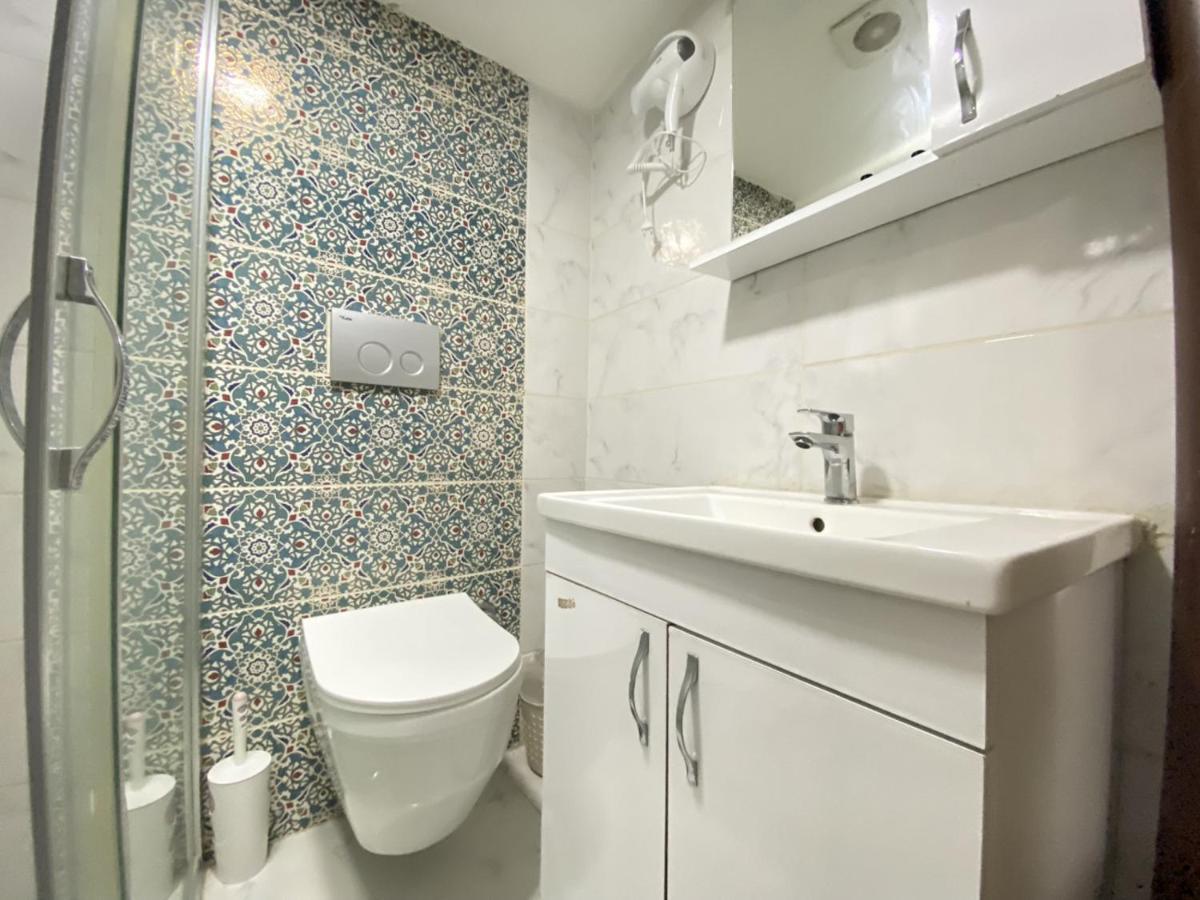 Comfortable And Central Studio Flat In Beyoglu Istanbul Exterior photo
